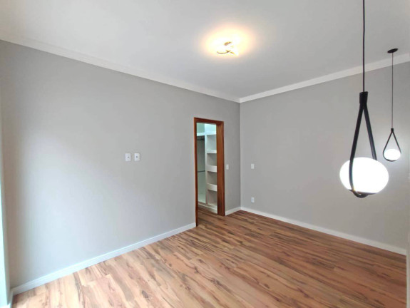 Imagem Casa à Venda, 140 m² em Residencial Quinta Dos Vinhedos - Bragança Paulista Imagem Casa à Venda, 140 m² em Residencial Quinta Dos Vinhedos - Bragança Paulista