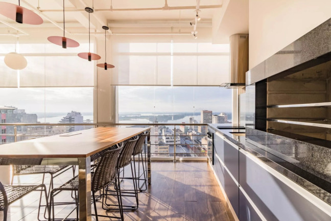 Imagem Imóvel com 1 Quarto à Venda, 21 m² em Centro Histórico - Porto Alegre Imagem Imóvel com 1 Quarto à Venda, 21 m² em Centro Histórico - Porto Alegre
