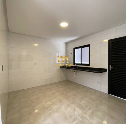 Imagem Casa de Condomínio com 2 Quartos à Venda, 47 m² em Guilhermina - Praia Grande