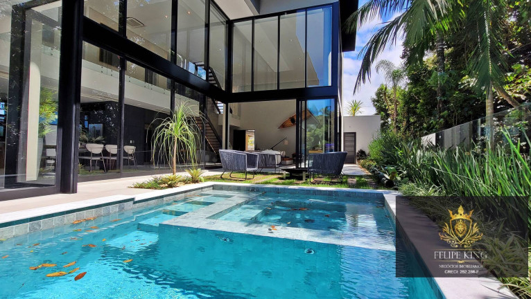 Imagem Casa com 7 Quartos à Venda, em Riviera Módulo 16 - Bertioga Imagem Casa com 7 Quartos à Venda, em Riviera Módulo 16 - Bertioga