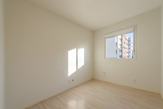 Imagem Apartamento com 2 Quartos à Venda, 58 m² em Passo Da Areia - Porto Alegre