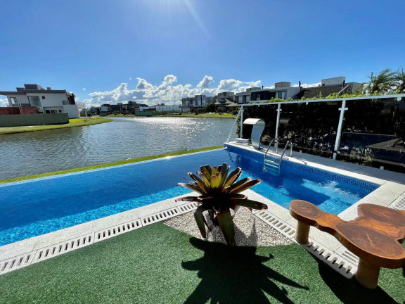 Imagem Casa com 4 Quartos à Venda, em Rainha Do Mar - Xangri-lá Imagem Casa com 4 Quartos à Venda, em Rainha Do Mar - Xangri-lá