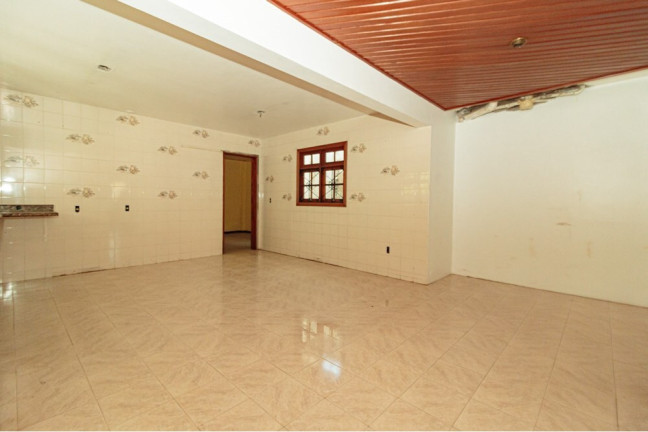 Imagem Casa com 3 Quartos à Venda, 380 m² em Rubem Berta - Porto Alegre Imagem Casa com 3 Quartos à Venda, 380 m² em Rubem Berta - Porto Alegre