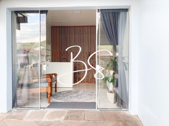 Imagem Casa com 3 Quartos à Venda, 405 m² em Xv De Novembro - Igrejinha Imagem Casa com 3 Quartos à Venda, 405 m² em Xv De Novembro - Igrejinha