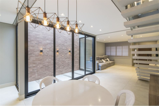 Imagem Casa com 3 Quartos à Venda, 185 m² em Vila Curuçá - Santo André