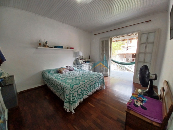 Imagem Casa com 3 Quartos à Venda, 300 m² em Granja Guarani - Teresópolis Imagem Casa com 3 Quartos à Venda, 300 m² em Granja Guarani - Teresópolis