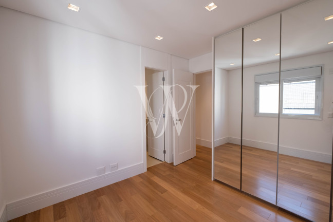 Imagem Apartamento com 3 Quartos à Venda, 273 m² em Itaim Bibi - São Paulo Imagem Apartamento com 3 Quartos à Venda, 273 m² em Itaim Bibi - São Paulo