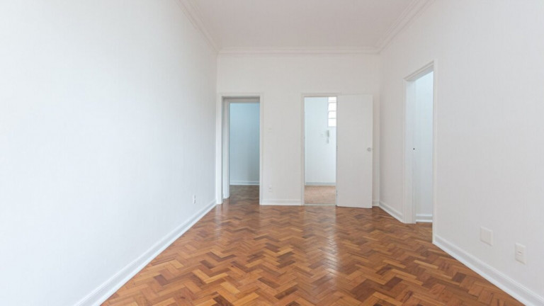 Imagem Imóvel com 1 Quarto à Venda, 74 m² em Flamengo - Rio De Janeiro Imagem Imóvel com 1 Quarto à Venda, 74 m² em Flamengo - Rio De Janeiro