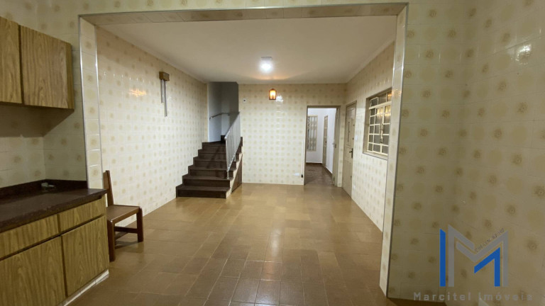 Imagem Casa com 4 Quartos à Venda, 207 m² em Remédios - Osasco