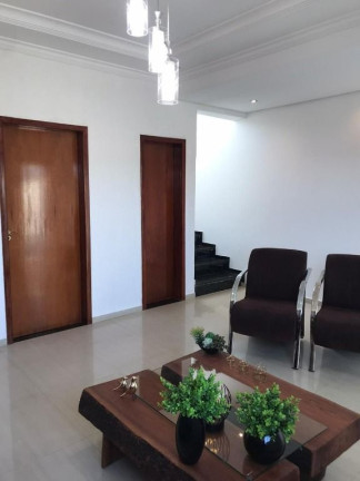 Imagem Sobrado com 3 Quartos à Venda, 144 m² em Setor Faiçalville - Goiânia Imagem Sobrado com 3 Quartos à Venda, 144 m² em Setor Faiçalville - Goiânia