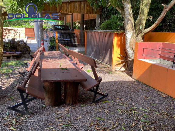 Imagem Casa com 3 Quartos à Venda, 1.200 m² em Viamão