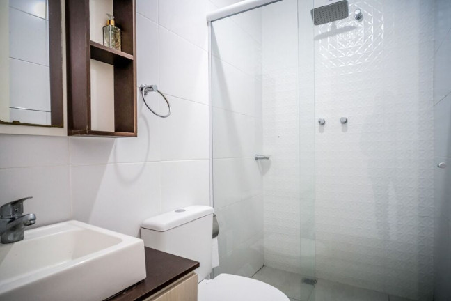 Imagem Casa com 2 Quartos à Venda, 100 m² em Jardim Itu - Porto Alegre Imagem Casa com 2 Quartos à Venda, 100 m² em Jardim Itu - Porto Alegre