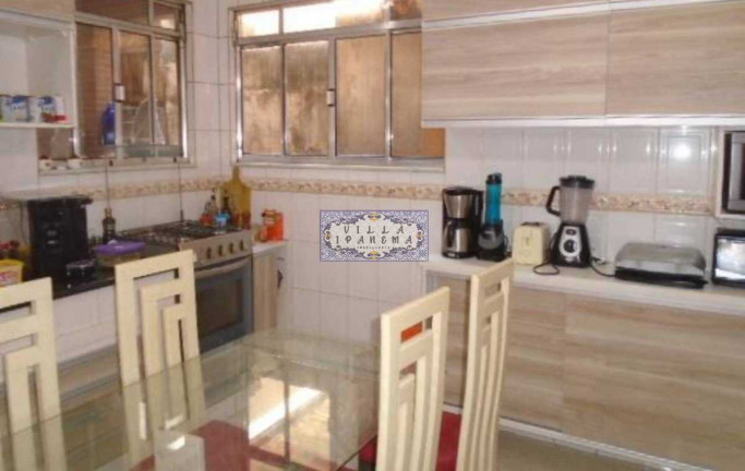 Imagem Imóvel com 3 Quartos à Venda, 211 m² em Anil - Rio De Janeiro Imagem Imóvel com 3 Quartos à Venda, 211 m² em Anil - Rio De Janeiro