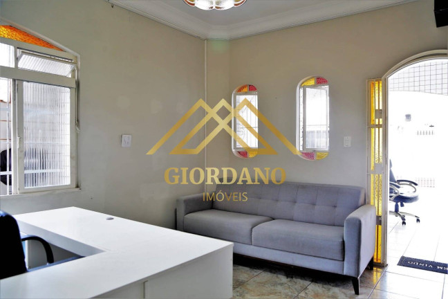 Imagem Casa com 4 Quartos para Alugar,  em Caiçara - Praia Grande