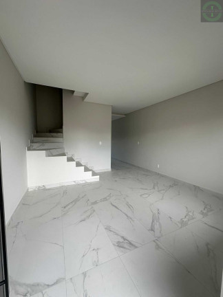 Imagem Sobrado com 3 Quartos à Venda, 135 m² em Jardim Carvalho - Ponta Grossa Imagem Sobrado com 3 Quartos à Venda, 135 m² em Jardim Carvalho - Ponta Grossa