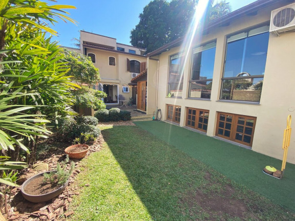 Imagem Casa com 3 Quartos à Venda,  em Cristal - Porto Alegre