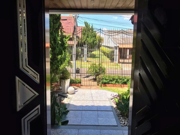 Imagem Casa com 3 Quartos à Venda,  em Igara - Canoas