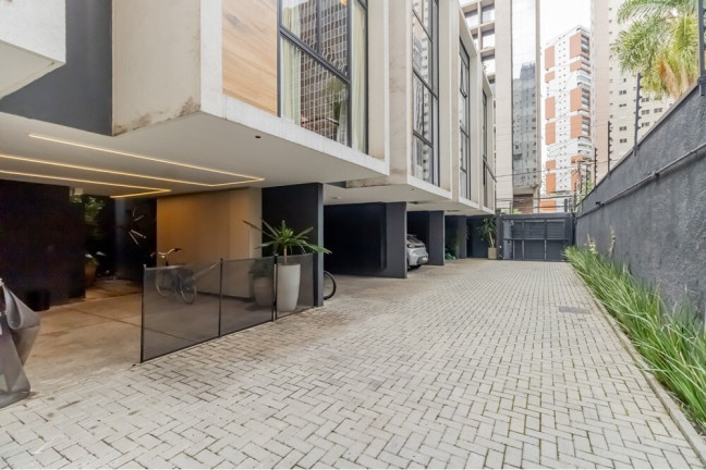 Imagem Casa com 1 Quarto à Venda, 138 m² em Vila Nova Conceição - São Paulo Imagem Casa com 1 Quarto à Venda, 138 m² em Vila Nova Conceição - São Paulo