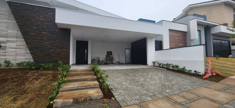 Imagem Casa com 3 Quartos à Venda, 300 m² em Jardim Karolyne - Votorantim Imagem Casa com 3 Quartos à Venda, 300 m² em Jardim Karolyne - Votorantim