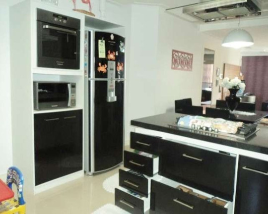 Imagem Apartamento com 3 Quartos à Venda, 170 m² em Jardim Guaiúba - Guarujá