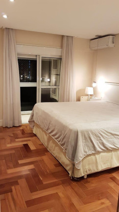 Imagem Apartamento com 3 Quartos à Venda, 204 m² em Moema - São Paulo Imagem Apartamento com 3 Quartos à Venda, 204 m² em Moema - São Paulo