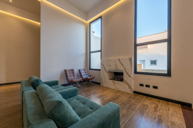 Imagem Casa de Condomínio com 4 Quartos à Venda, 1 m² em Jardim Novo Mundo - Sorocaba Imagem Casa de Condomínio com 4 Quartos à Venda, 1 m² em Jardim Novo Mundo - Sorocaba