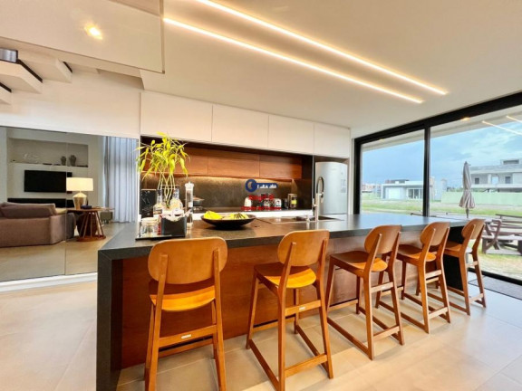 Imagem Casa de Condomínio com 4 Quartos à Venda, 220 m² em Capão Novo - Capão Da Canoa Imagem Casa de Condomínio com 4 Quartos à Venda, 220 m² em Capão Novo - Capão Da Canoa