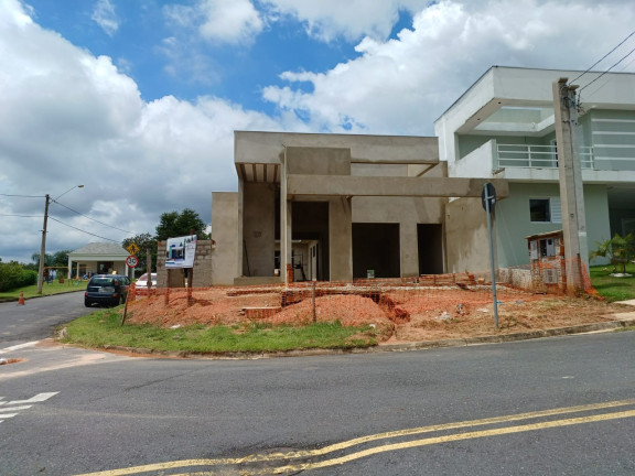 Imagem Casa com 3 Quartos à Venda, 196 m² em Aparecidinha - Sorocaba Imagem Casa com 3 Quartos à Venda, 196 m² em Aparecidinha - Sorocaba