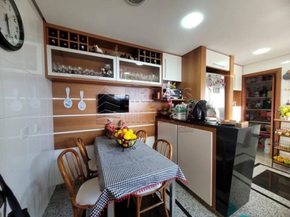 Imagem Apartamento com 4 Quartos à Venda, em Pç. Joaquim José - São João Da Boa Vista Imagem Apartamento com 4 Quartos à Venda, em Pç. Joaquim José - São João Da Boa Vista