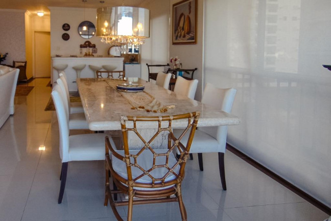 Imagem Apartamento com 4 Quartos à Venda, 200 m² em Pitangueiras - Guarujá Imagem Apartamento com 4 Quartos à Venda, 200 m² em Pitangueiras - Guarujá