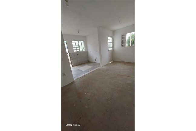 Imagem Casa com 2 Quartos à Venda, em Mario Quintana - Porto Alegre Imagem Casa com 2 Quartos à Venda, em Mario Quintana - Porto Alegre