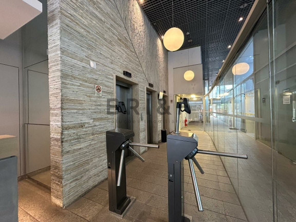 Imagem Imóvel Comercial à Venda ou Locação, 37 m² em Brooklin - São Paulo Imagem Imóvel Comercial à Venda ou Locação, 37 m² em Brooklin - São Paulo