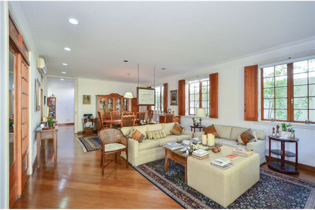 Imagem Casa com 4 Quartos à Venda, 312 m² em Butantã - São Paulo Imagem Casa com 4 Quartos à Venda, 312 m² em Butantã - São Paulo
