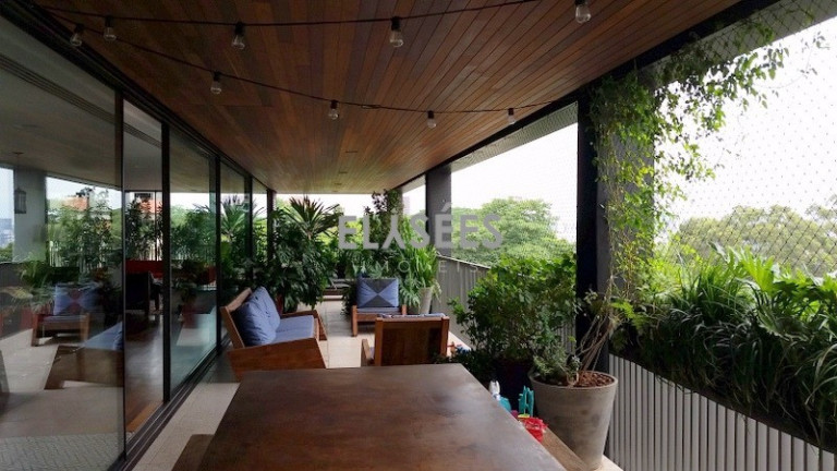 Imagem Apartamento com 3 Quartos à Venda, 565 m² em Sumarezinho - São Paulo Imagem Apartamento com 3 Quartos à Venda, 565 m² em Sumarezinho - São Paulo
