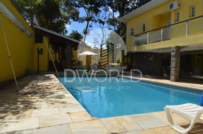 Casa com 7 Quartos à Venda, 550 m² em Socorro - São Paulo