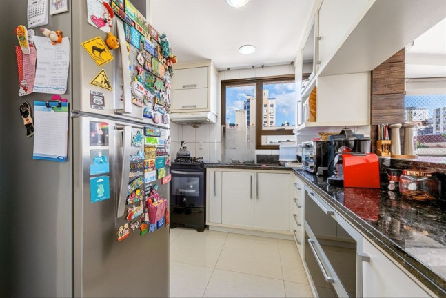 Imagem Apartamento com 2 Quartos à Venda, 80 m² em Mont Serrat - Porto Alegre Imagem Apartamento com 2 Quartos à Venda, 80 m² em Mont Serrat - Porto Alegre