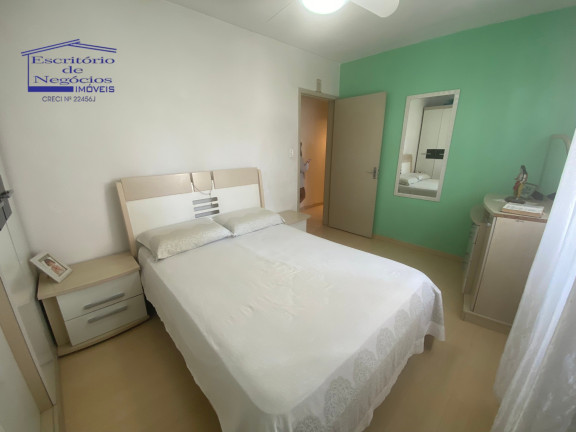 Imagem Imóvel com 3 Quartos à Venda, 88 m² em Cristal - Porto Alegre Imagem Imóvel com 3 Quartos à Venda, 88 m² em Cristal - Porto Alegre