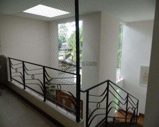 Imagem Casa com 4 Quartos à Venda, 370 m² em Itaipu - Niterói Imagem Casa com 4 Quartos à Venda, 370 m² em Itaipu - Niterói