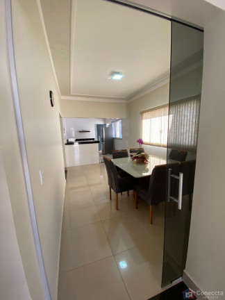 Imagem Casa com 3 Quartos à Venda, 175 m² em Jardim Califórnia - Patos De Minas