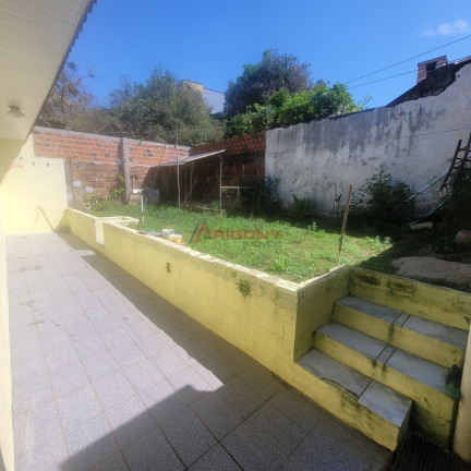 Imagem Casa com 3 Quartos à Venda, 140 m² em Presidente João Goulart - Santa Maria Imagem Casa com 3 Quartos à Venda, 140 m² em Presidente João Goulart - Santa Maria