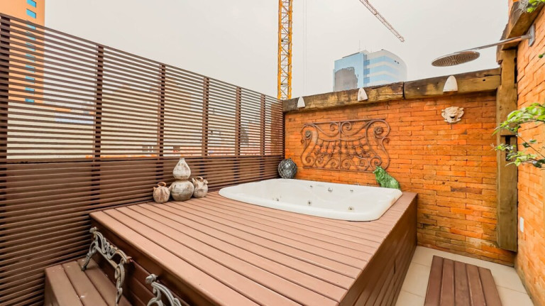 Imagem Imóvel com 2 Quartos à Venda, em Moinhos De Vento - Porto Alegre Imagem Imóvel com 2 Quartos à Venda, em Moinhos De Vento - Porto Alegre