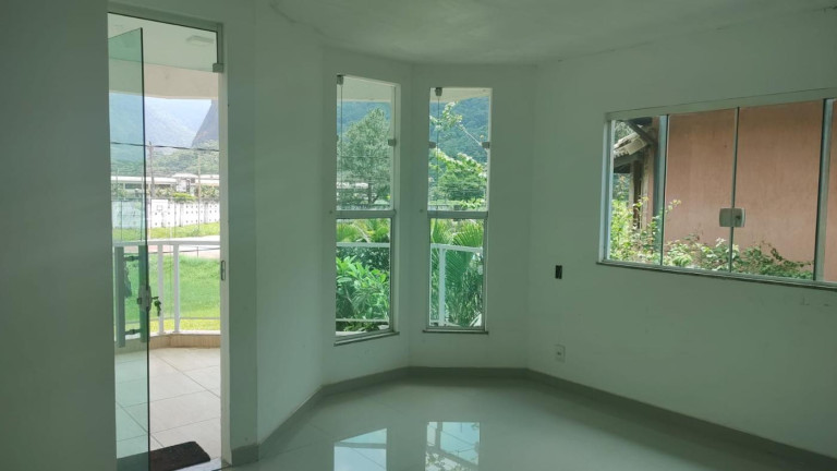 Imagem Casa com 8 Quartos à Venda, 436 m² em Sahy - Mangaratiba