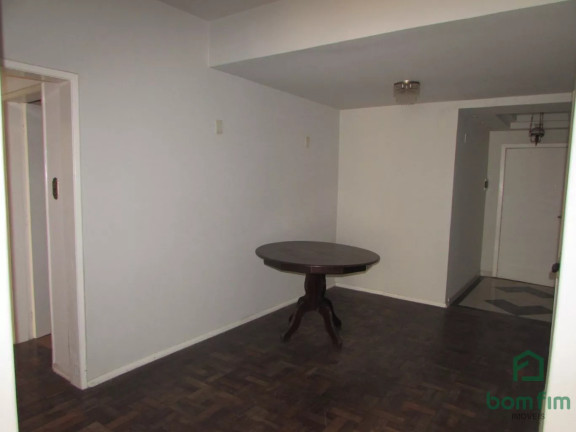 Imagem Apartamento com 3 Quartos para Alugar, 90 m² em Centro Histórico - Porto Alegre Imagem Apartamento com 3 Quartos para Alugar, 90 m² em Centro Histórico - Porto Alegre