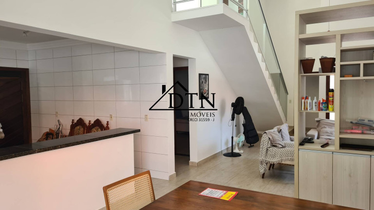Imagem Casa com 2 Quartos à Venda, 237 m² em Mar Verde Ii - Caraguatatuba