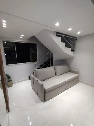 Imóvel com 3 Quartos à Venda, 45 m² em Piratininga - Belo Horizonte