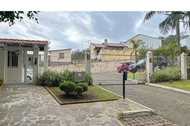 Casa com 3 Quartos à Venda,  em Espírito Santo - Porto Alegre