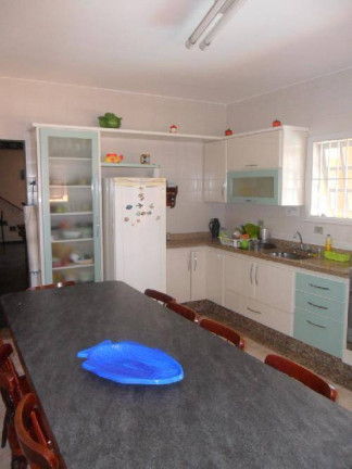 Imagem Casa com 3 Quartos para Temporada, 600 m² em Belmira Novaes - Peruíbe Imagem Casa com 3 Quartos para Temporada, 600 m² em Belmira Novaes - Peruíbe
