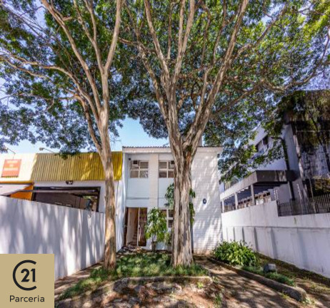 Imagem Sobrado com 2 Quartos à Venda, em Moema - São Paulo Imagem Sobrado com 2 Quartos à Venda, em Moema - São Paulo