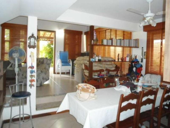 Imagem Casa com 4 Quartos à Venda, 640 m² em Guarajuba - Camaçari Imagem Casa com 4 Quartos à Venda, 640 m² em Guarajuba - Camaçari