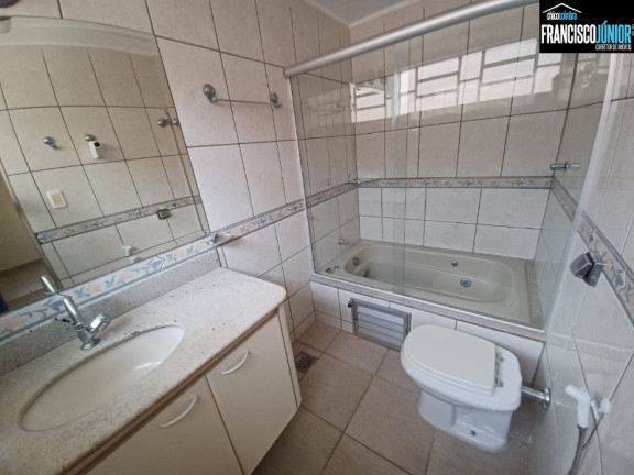 Imagem Casa com 3 Quartos à Venda, 458 m² em Vila Americano Do Brasil - Goiânia Imagem Casa com 3 Quartos à Venda, 458 m² em Vila Americano Do Brasil - Goiânia